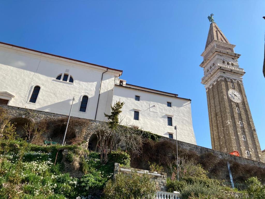 Jmj Ph Nono * Piran